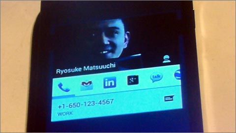 さまざまな手段で柔軟に相手と連絡が取れる「クイックコンタクト」