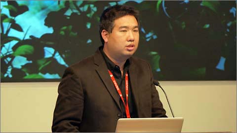 Adobe AIR for Androidのプロダクトマネージャ Michael Chou氏。以前はiPhone向けのAIR(Packager for iPhone)も担当していた